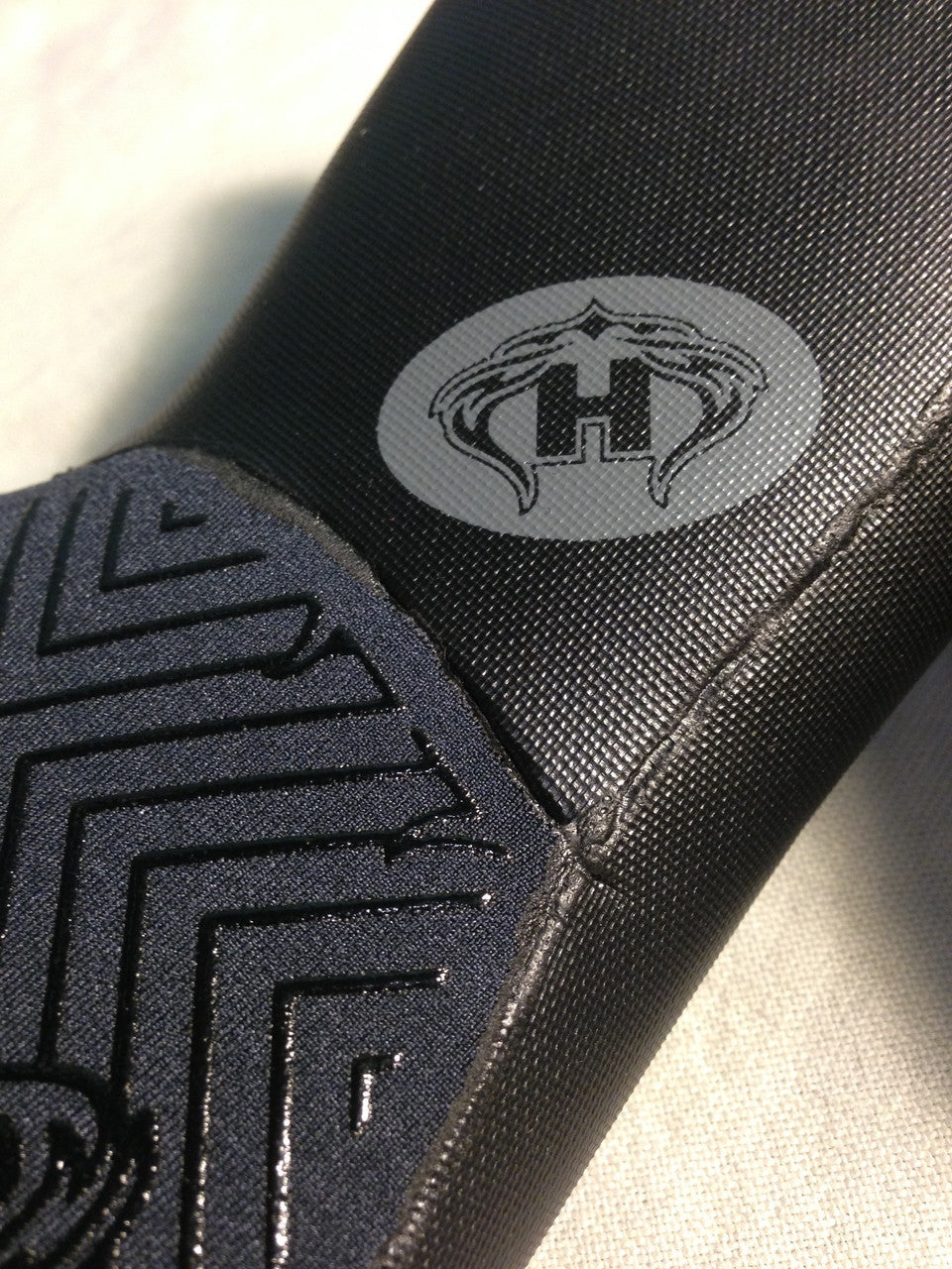 Hotline Gloves 3mm Plush Lined